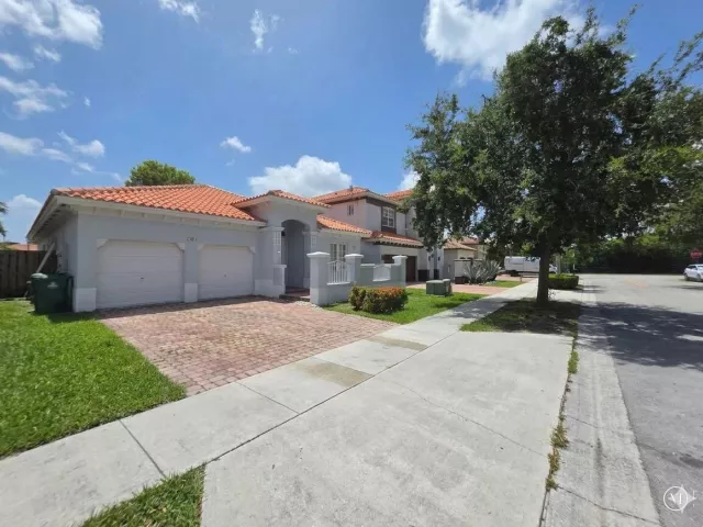 4-bedroom home for sale in Miami - 1821 SW 152nd Court - MondialRealty