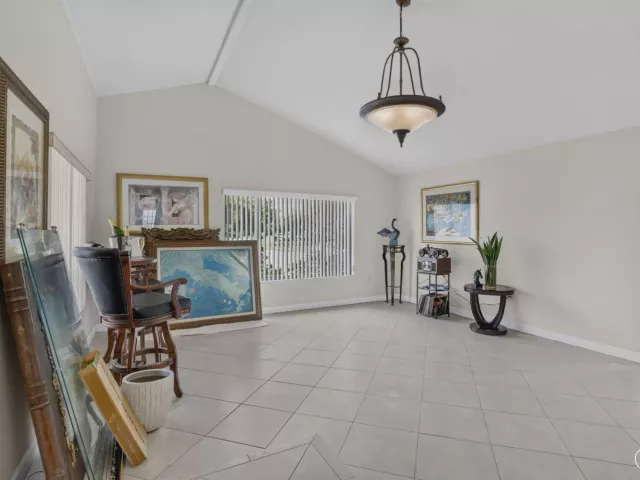 4-bedroom home for sale in Miami - 910 NE 205TH Street - MondialRealty