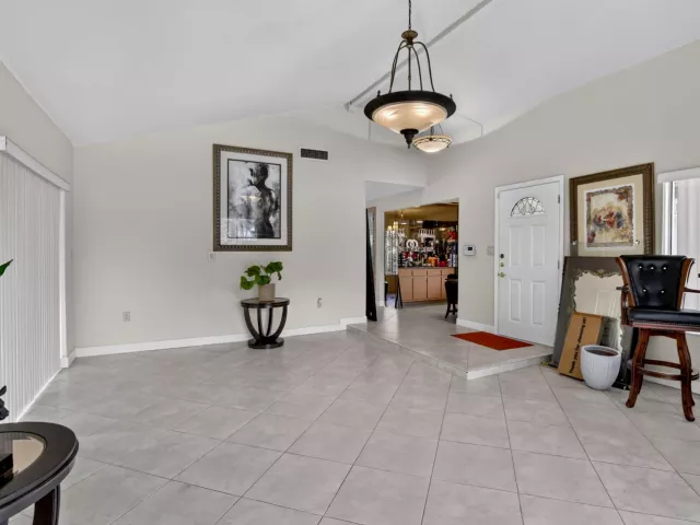 4-bedroom home for sale in Miami - 910 NE 205TH Street - MondialRealty