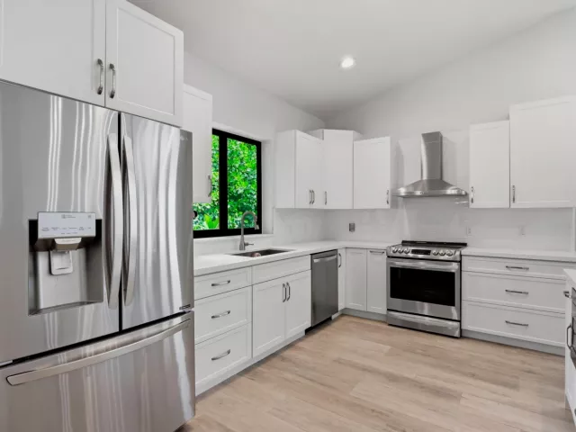 5-bedroom home for sale in Boca Raton - 2302 NW 66th Drive - MondialRealty