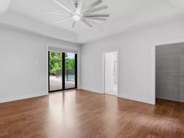 5-bedroom home for sale in Boca Raton - 2302 NW 66th Drive - MondialRealty