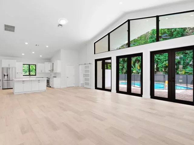 5-bedroom home for sale in Boca Raton - 2302 NW 66th Drive - MondialRealty