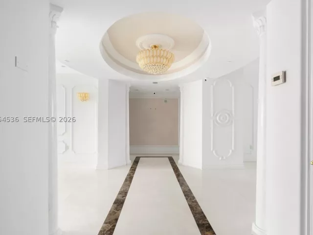 3-bedroom condo for rent in Sunny Isles Beach - 19111 Collins Ave 3406 - MondialRealty
