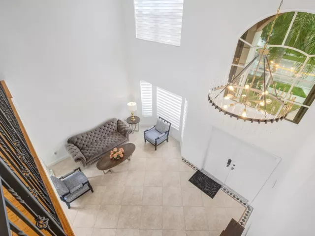4-bedroom home for sale in Pembroke Pines - 14315 NW 16TH Court - MondialRealty