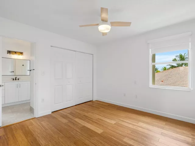 4-bedroom home for sale in Pembroke Pines - 14315 NW 16TH Court - MondialRealty