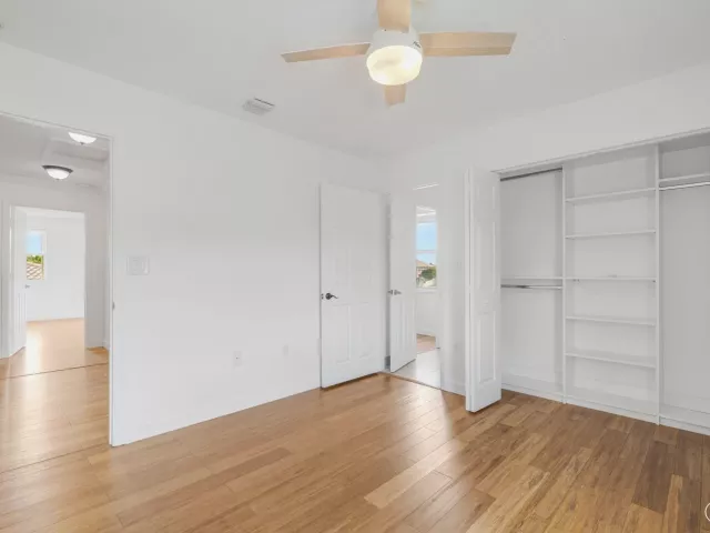 4-bedroom home for sale in Pembroke Pines - 14315 NW 16TH Court - MondialRealty