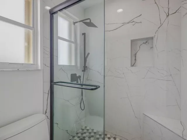 4-bedroom home for sale in Pembroke Pines - 14315 NW 16TH Court - MondialRealty