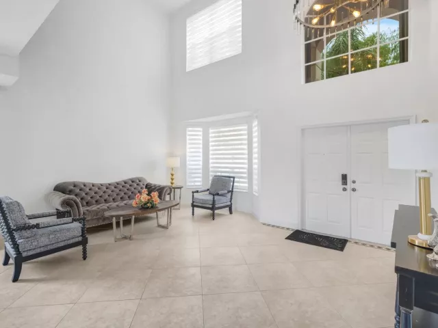 4-bedroom home for sale in Pembroke Pines - 14315 NW 16TH Court - MondialRealty