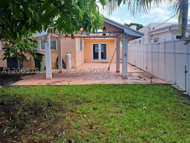 3-bedroom home for sale in Miami - 3062 SW 14th St - MondialRealty