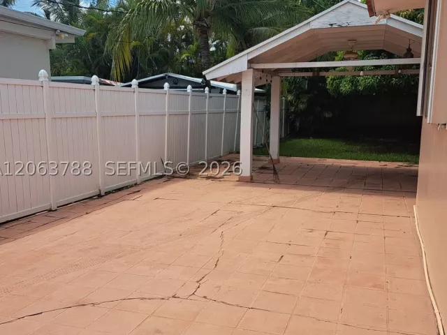 3-bedroom home for sale in Miami - 3062 SW 14th St - MondialRealty