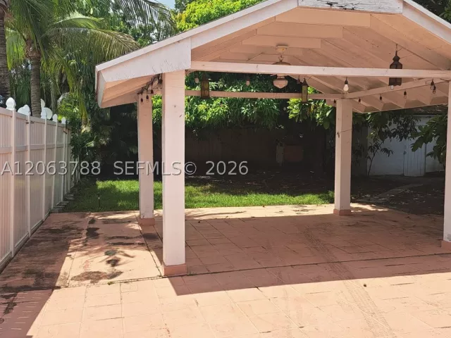 3-bedroom home for sale in Miami - 3062 SW 14th St - MondialRealty