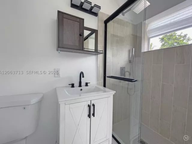 3-bedroom home for sale in Fort Lauderdale - 1606 NW 12th Ave - MondialRealty