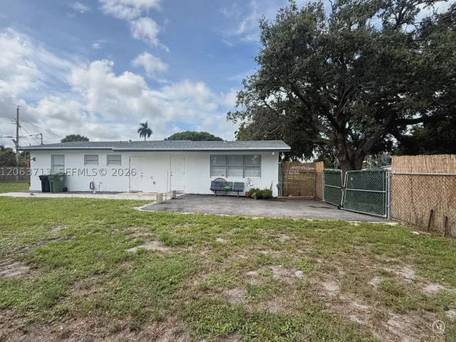 3-bedroom home for sale in Fort Lauderdale - 1606 NW 12th Ave - MondialRealty