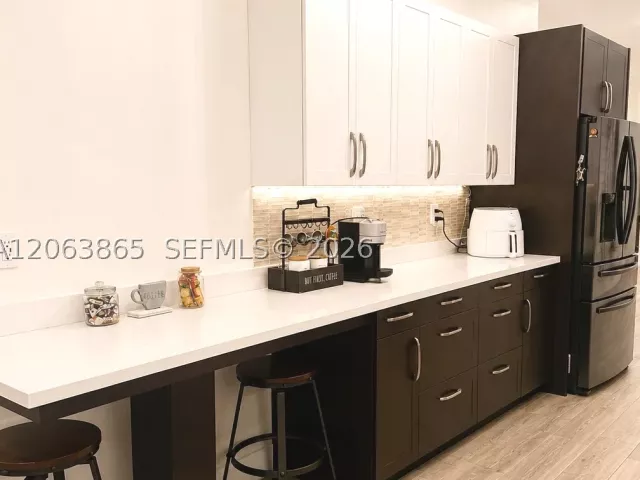 4-bedroom home for sale in Miami - 11845 SW 3rd St - MondialRealty