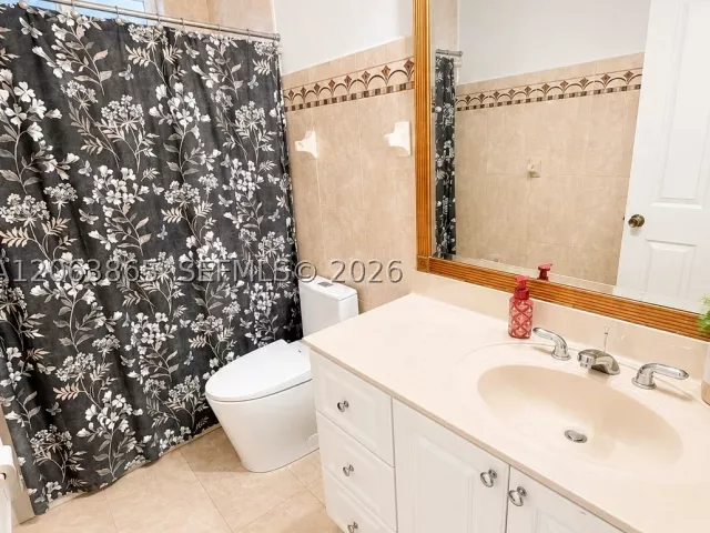 4-bedroom home for sale in Miami - 11845 SW 3rd St - MondialRealty