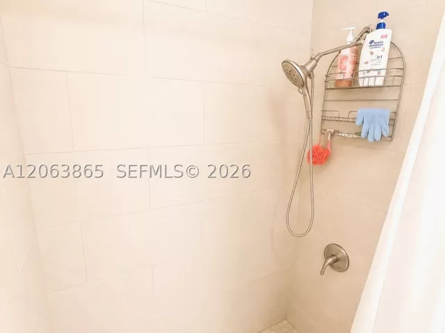 4-bedroom home for sale in Miami - 11845 SW 3rd St - MondialRealty