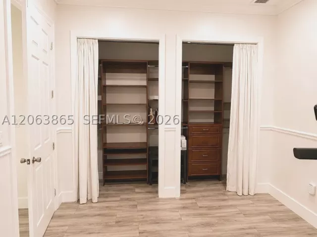 4-bedroom home for sale in Miami - 11845 SW 3rd St - MondialRealty