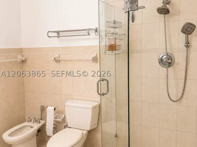 4-bedroom home for sale in Miami - 11845 SW 3rd St - MondialRealty