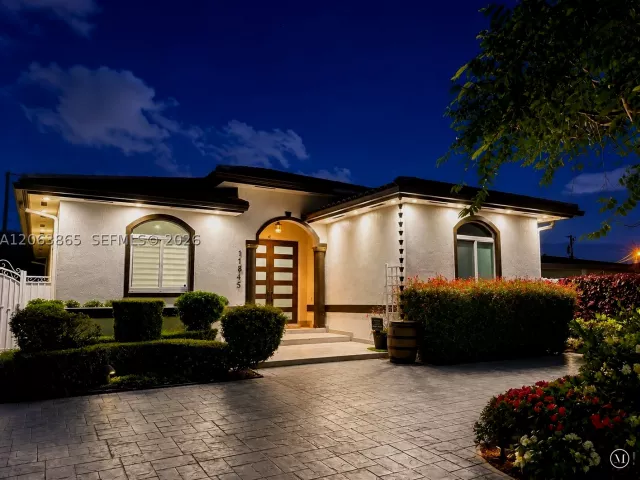 4-bedroom home for sale in Miami - 11845 SW 3rd St - MondialRealty