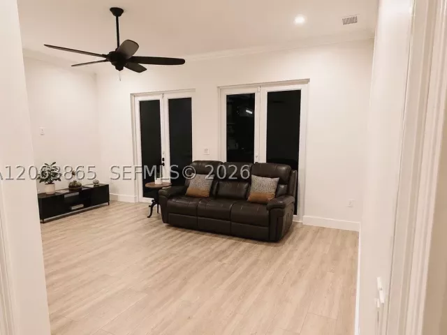 4-bedroom home for sale in Miami - 11845 SW 3rd St - MondialRealty
