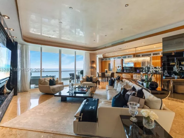 3-bedroom condo for sale in Sunny Isles Beach - 16047 Collins Ave 603 - MondialRealty