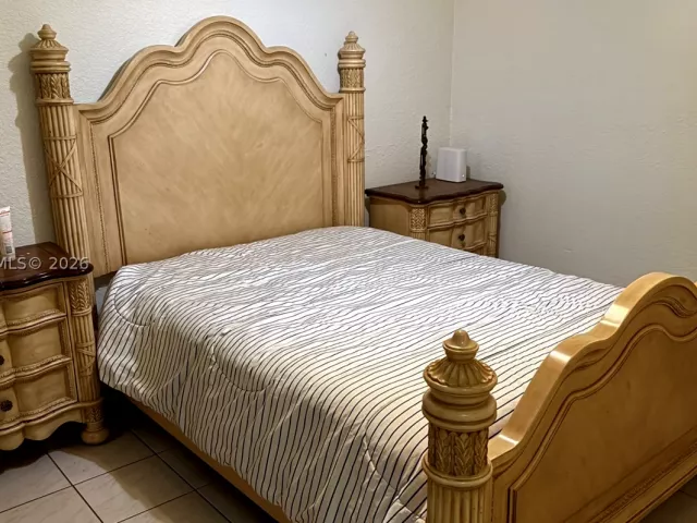 4-bedroom home for sale in Miami - 1542 SW 138th Ct - MondialRealty