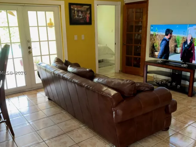 4-bedroom home for sale in Miami - 1542 SW 138th Ct - MondialRealty