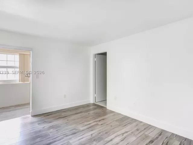 3-bedroom home for sale in Miami - 12909 SW 61st Ter - MondialRealty