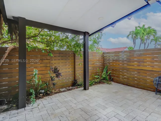 3-bedroom home for sale in Miami - 12909 SW 61st Ter - MondialRealty