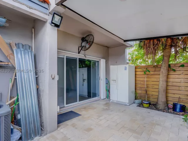 3-bedroom home for sale in Miami - 12909 SW 61st Ter - MondialRealty