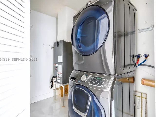 3-bedroom home for sale in Miami - 12909 SW 61st Ter - MondialRealty