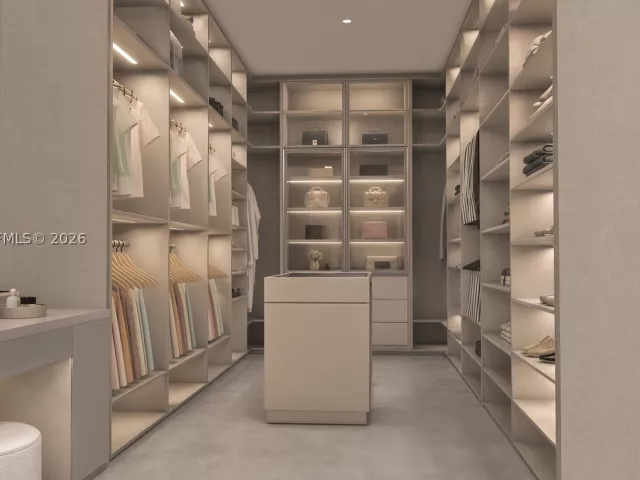 4-bedroom home for sale in Miami - 10850 N Bayshore Dr - MondialRealty