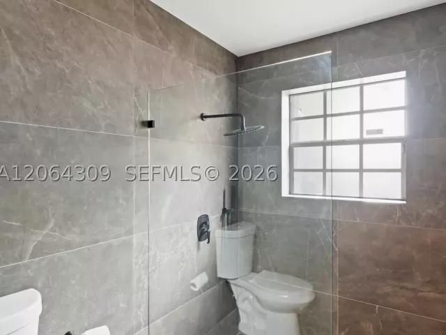 4-bedroom home for rent in Miami - 15026 SW 141st Ct N/A - MondialRealty