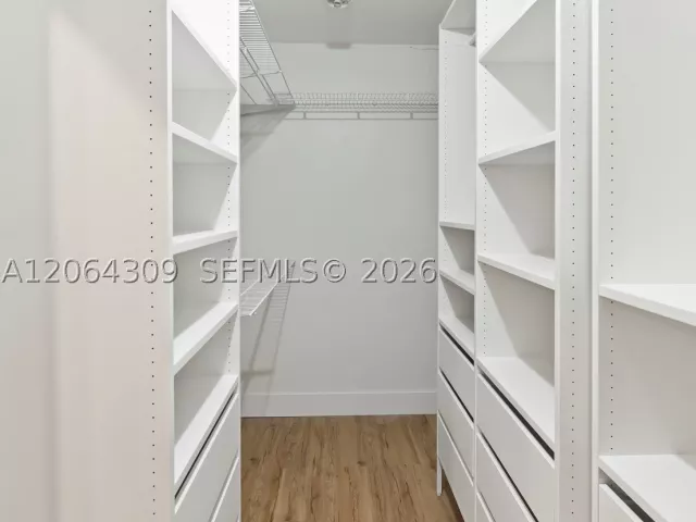 4-bedroom home for rent in Miami - 15026 SW 141st Ct N/A - MondialRealty