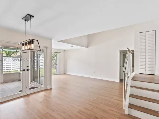 4-bedroom home for rent in Miami - 15026 SW 141st Ct N/A - MondialRealty