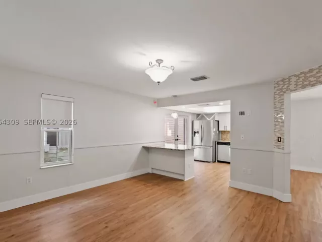 4-bedroom home for rent in Miami - 15026 SW 141st Ct N/A - MondialRealty