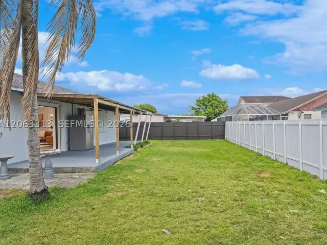 3-bedroom home for rent in Homestead - 16552 SW 297th Ter 16552 - MondialRealty