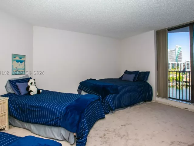 2-bedroom condo for sale in Hallandale Beach - 300 Three Islands Blvd 406 - MondialRealty