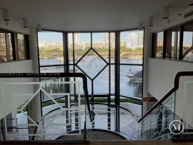 2-bedroom condo for sale in Hallandale Beach - 300 Three Islands Blvd 406 - MondialRealty