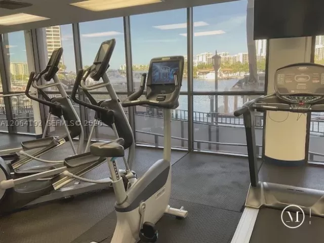 2-bedroom condo for sale in Hallandale Beach - 300 Three Islands Blvd 406 - MondialRealty