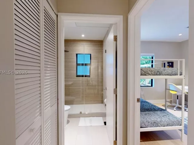 4-bedroom home for sale in Miami - 1277 SW 19th St - MondialRealty