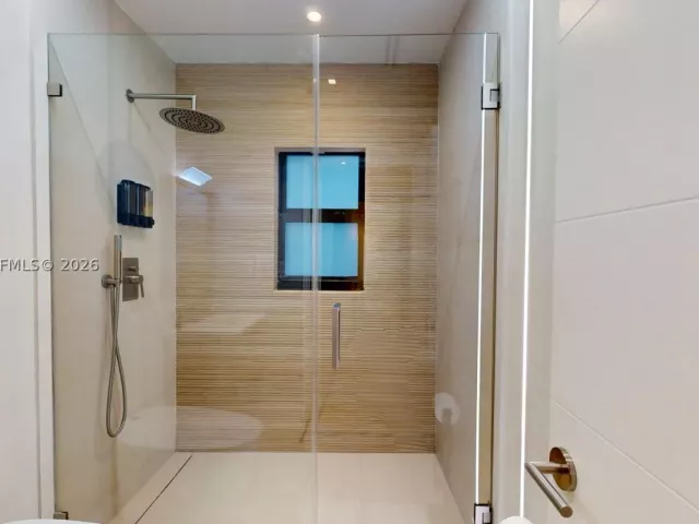4-bedroom home for sale in Miami - 1277 SW 19th St - MondialRealty