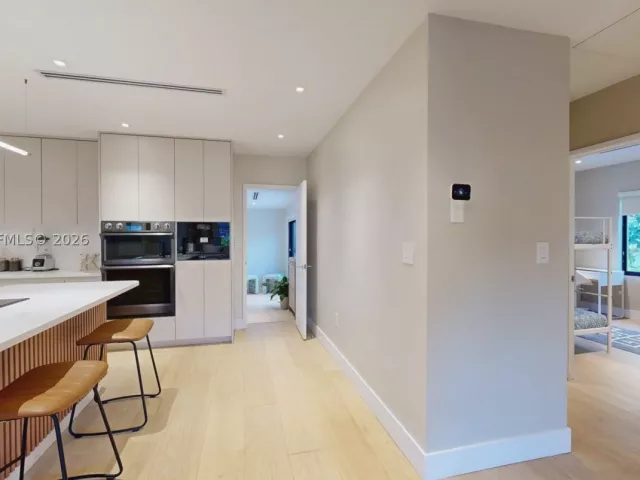4-bedroom home for sale in Miami - 1277 SW 19th St - MondialRealty