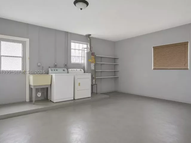 3-bedroom home for rent in Miami - 17355 NE 7th Ave - MondialRealty