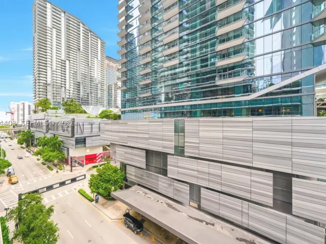 condo for sale in Miami - 801 S Miami Ave 610 - MondialRealty