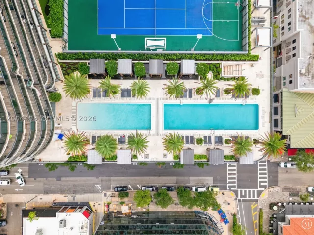 condo for sale in Miami - 801 S Miami Ave 610 - MondialRealty