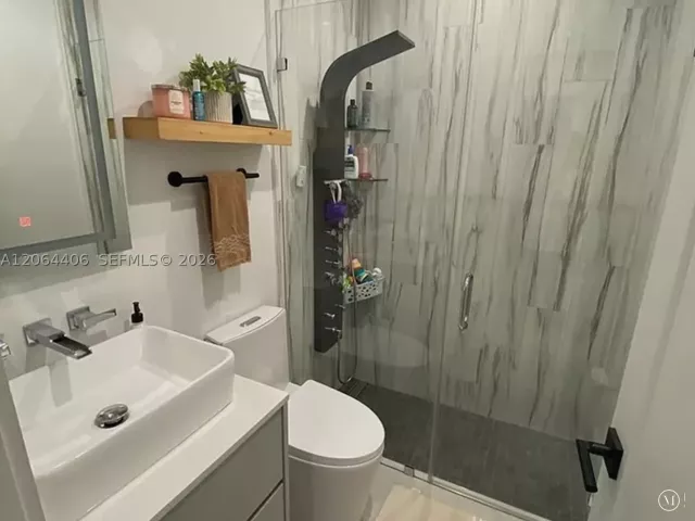2-bedroom home for rent in Miami - 1935 SW 24th Ter - MondialRealty