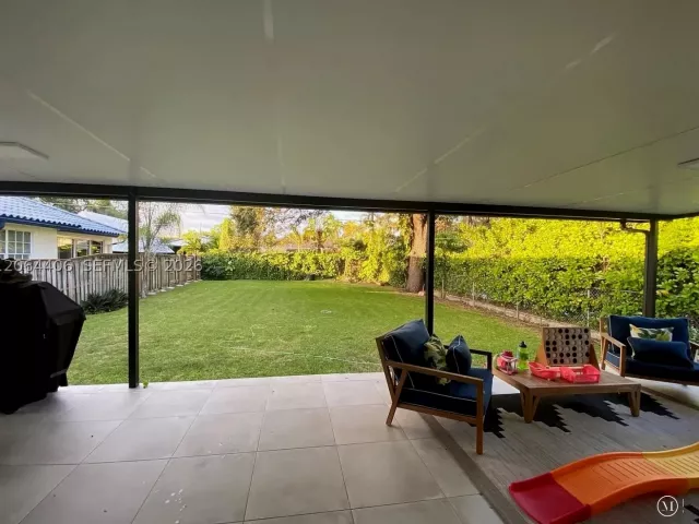 2-bedroom home for rent in Miami - 1935 SW 24th Ter - MondialRealty