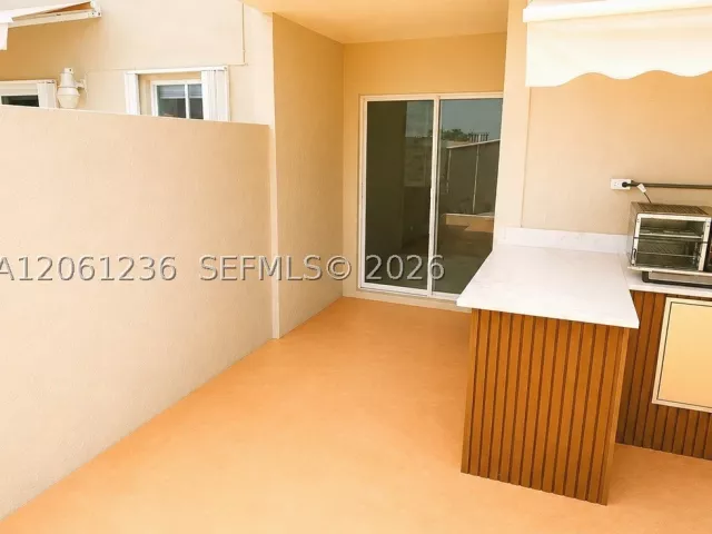 3-bedroom home for rent in Miami - 8381 SW 148th Ave 0 - MondialRealty