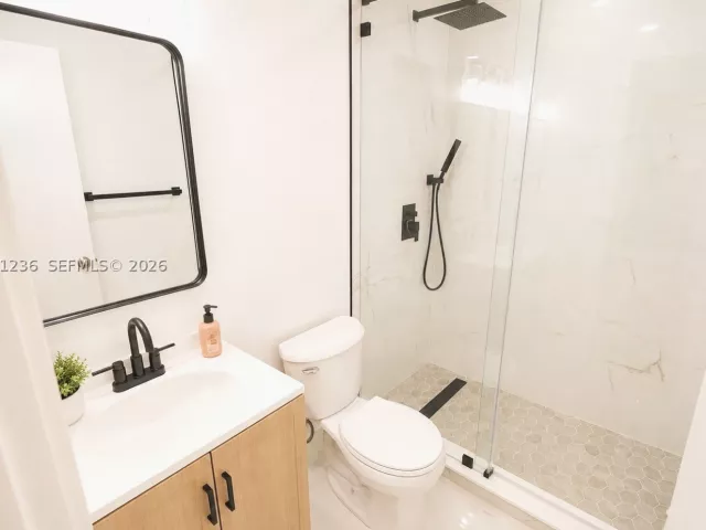 3-bedroom home for rent in Miami - 8381 SW 148th Ave 0 - MondialRealty